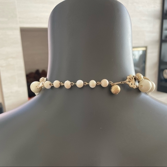 Vintage Artificial Pearl Beads Two Layers Gold-Tone Necklace Women Beads Jewelry - Picture 5 of 6